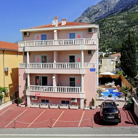 Podest Appartement Baška Voda