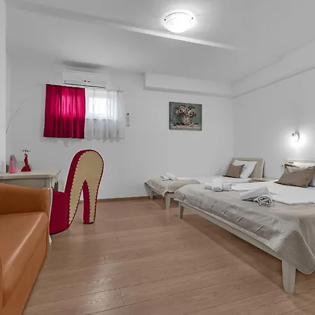Podest Apartamento Baška Voda