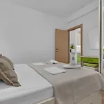 Podest Baška Voda