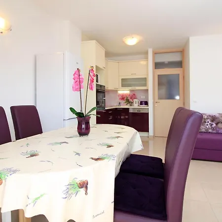 Podest * Baška Voda