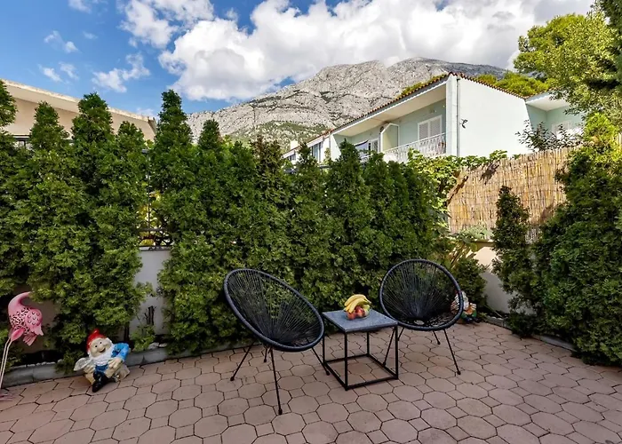 Podest * Baška Voda